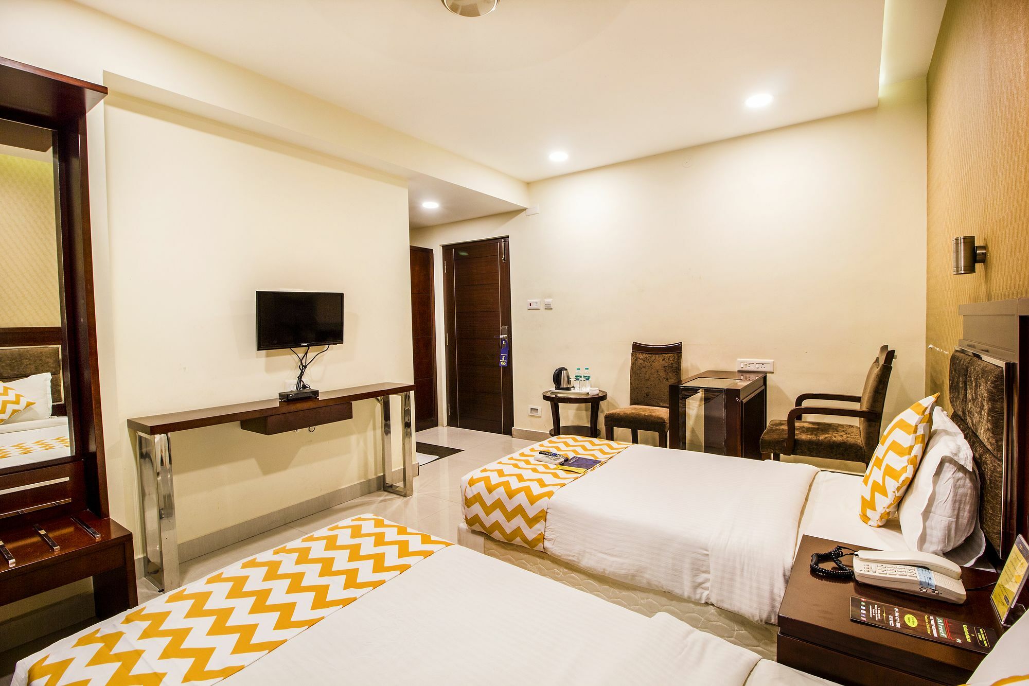 Fabhotel Alreef Residency Chennai Exterior photo